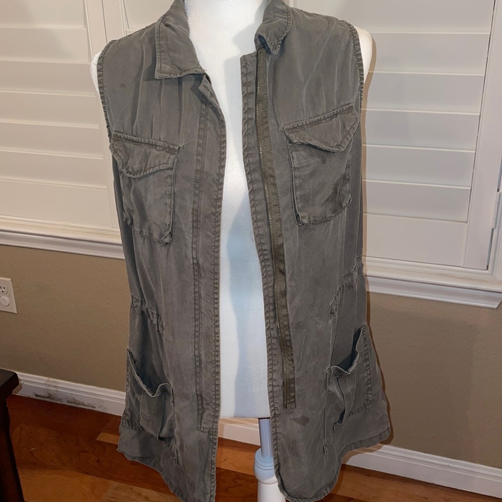 A new day utility vest